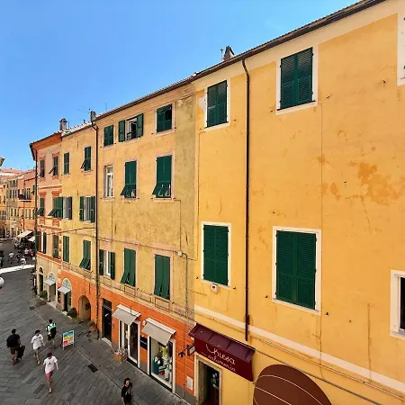 Dimora Concept-virginia-spacious 50m From The Apartament Finale Ligure