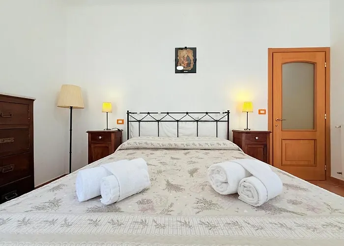 Dimora Concept-virginia-spacious 50m From The Finale Ligure